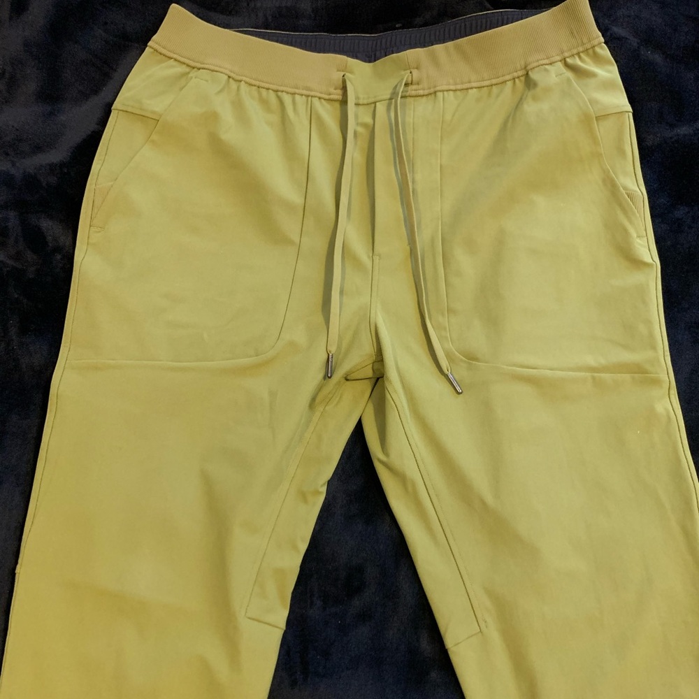 Men’s Lululemon ABC Joggers